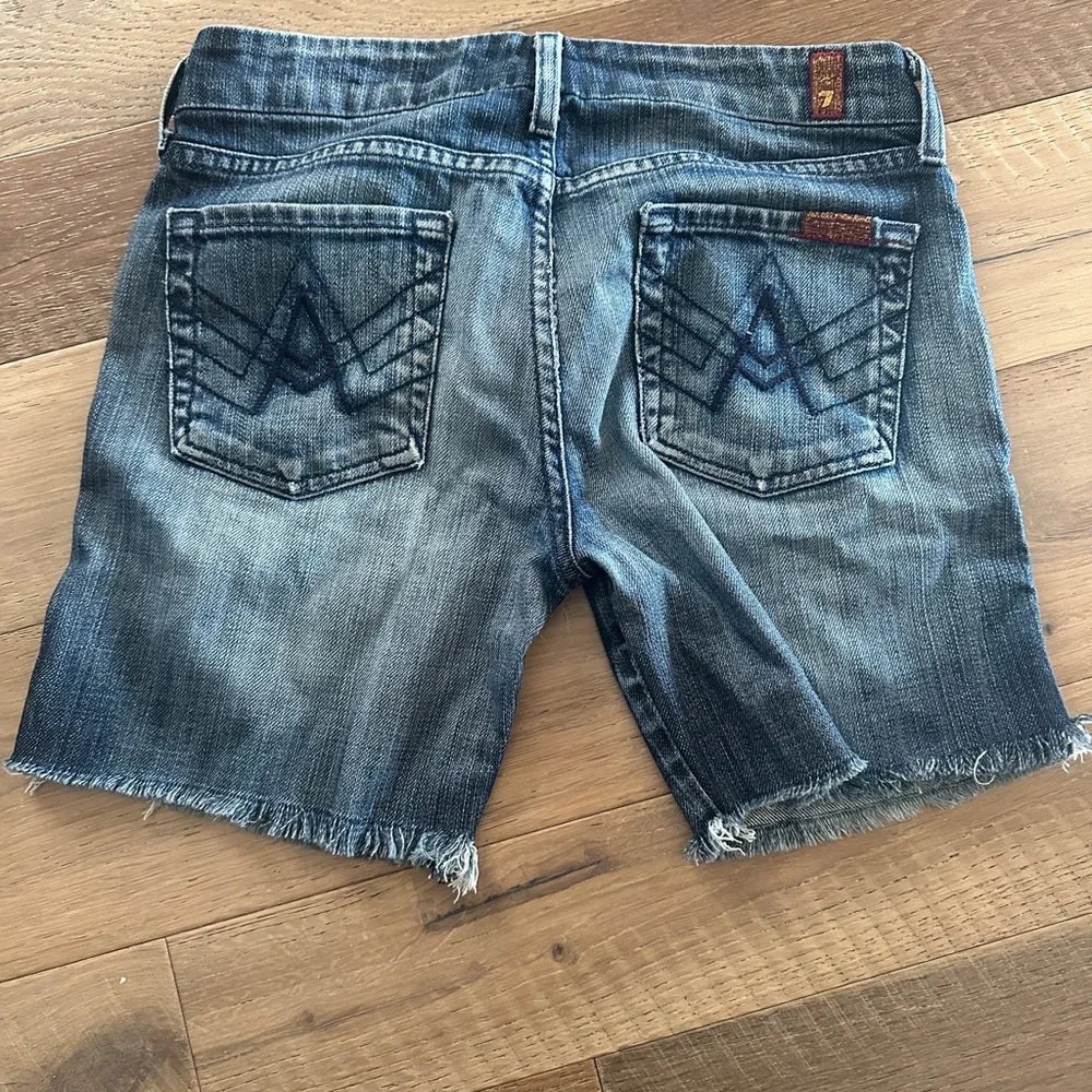 7 For All Mankind Denim Shorts size 26 - Picture 1 of 4